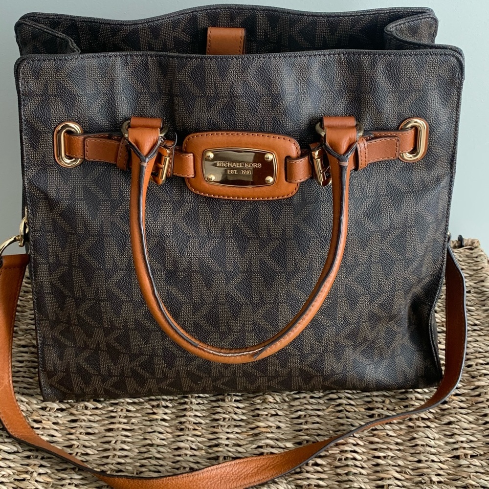 Micheal Kors Satchel/Shoulder Bag